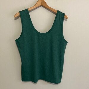 RipSkirt Green Sleeveless Women's Tank Top, Size XL extra large, Fitted Tank